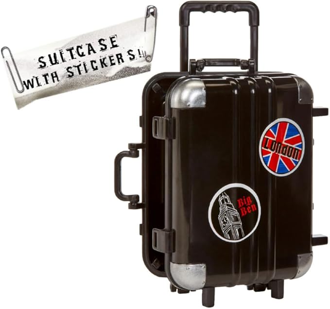 Bratz Pretty ‘N’ Punk Cloe Fashion Doll with 2 Outfits and Suitcase, Collectors Ages 6 7 8 9 10+