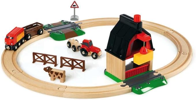 BRIO 33719 Farm Railway Playset – Interactive Toy Train Set for Kids | FSC-Certified Wood | Expandable Tracks | Promotes Skill Development