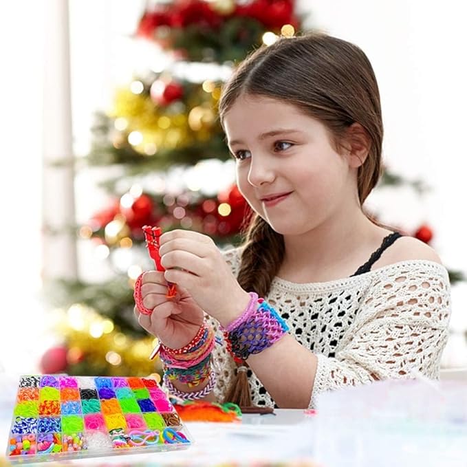 LINNYU 2500+ Rubber Band Bracelet Kit, 32 Colors Loom Bracelet Making Kit for Art and Craft, Rubber Bands Refill Loom Set with DIY Accessories for Girls & Boys