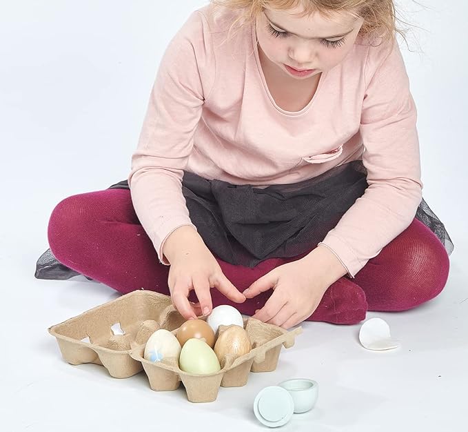 Tender Leaf Toys - Wooden Eggs - 6 Pieces Pretend Food Play Solid-Wood Eggs with Carton Box, Realistic Easter Egg Toy - Shopping Game Accessories for Children - Age 3+