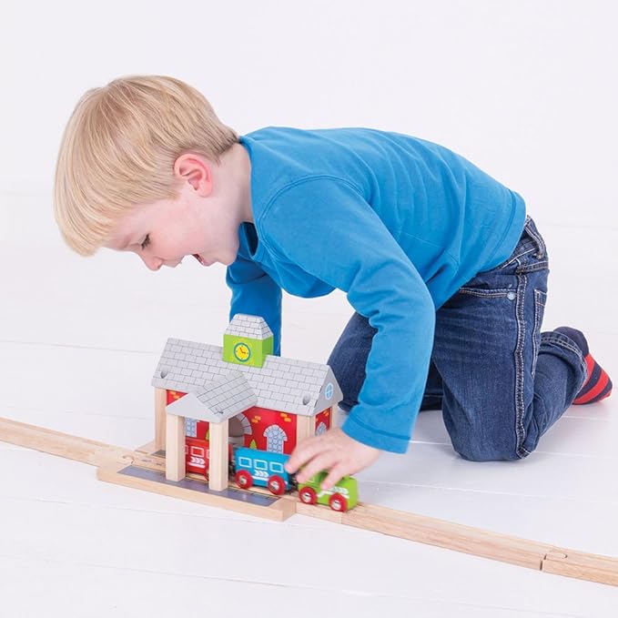 Bigjigs Rail Wooden Railway Station, Wooden Toys, Wooden Train Set, Train Set, Bigjigs Train Accessories, Wooden Train Track Accessories, Train Toys, Wooden Toys for 3 Year Olds