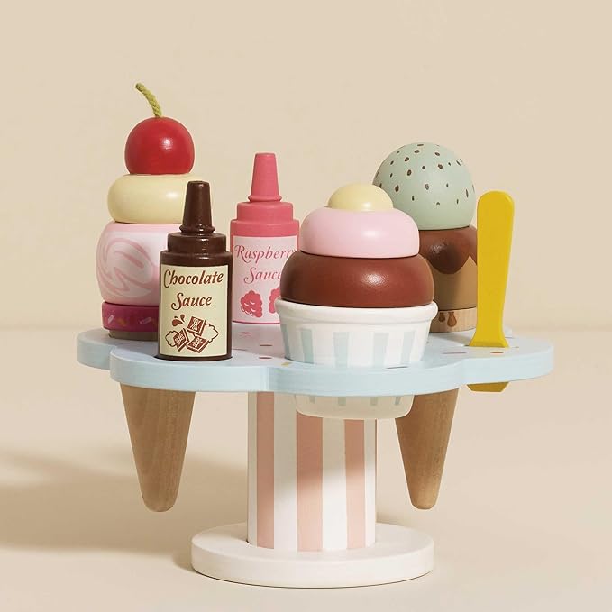 Le Toy Van - Educational Wooden Toy Honeybake Colourful Wooden Carlo's Gelato Pretend Ice Cream Toy | 12 Pieces - Great Role Play Gifts For A Boy Or Girl - 2+ Years