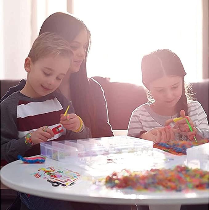 LINNYU 2500+ Rubber Band Bracelet Kit, 32 Colors Loom Bracelet Making Kit for Art and Craft, Rubber Bands Refill Loom Set with DIY Accessories for Girls & Boys