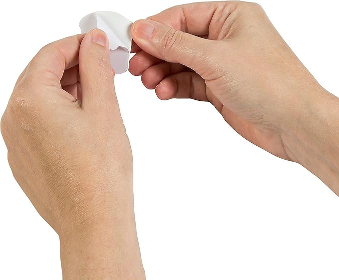 Fun Express Softball Paper Plate Lacing Craft Kit Makes 12