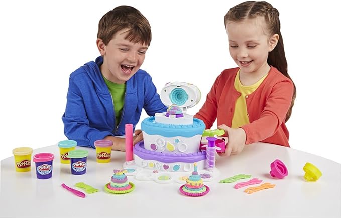 Play-Doh Sweet Shoppe Cake Mountain Playset
