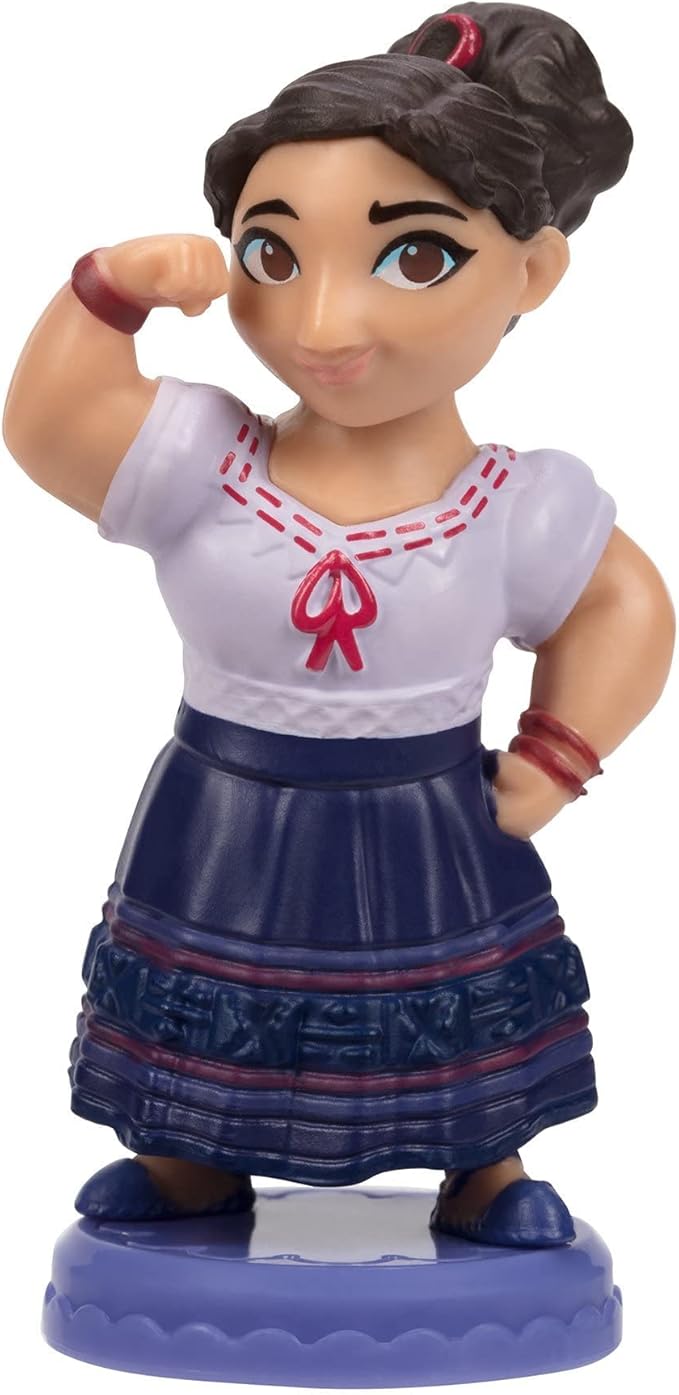 Disney Encanto Mi Familia 12 Mini Figure Set