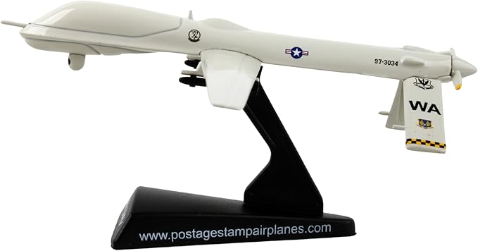 Daron Worldwide Trading Postage Stamp RQ-1 USAF Predator UAV Drone W/Hellfire Missile