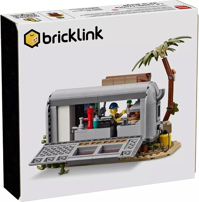 LEGO 910030 Snack Shack Building Kit - 539 Pieces - Detailed Snack Bar with Interior, Hinged Access, and 2 Minifigures
