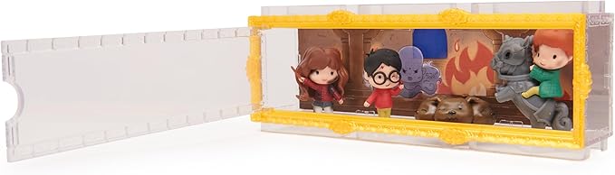Wizarding World Harry Potter, Micro Magical Moments Scene Gift Set with Exclusive Harry, Hermione, Ron, Fluffy Action Figures & Case, Kids Toys