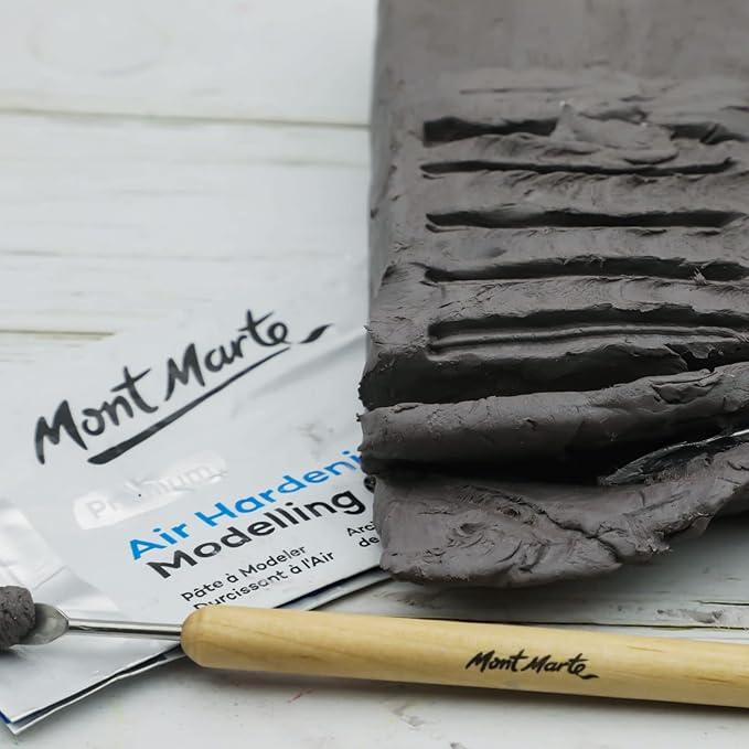 Mont Marte Grey Air Hardening Modeling Clay, 500g (1.1lb). Dries in Approximately 24 Hours. Suitable for Sculptors and Modelers of All Skill Levels.