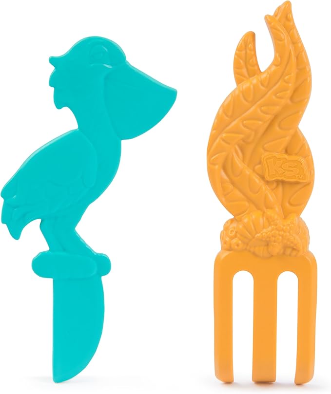 Kinetic Sand, Project Planet Turtle Beach with 14oz Play Sand, Tools & Molds, Sustainably Minded Eco Friendly Materials, Sensory Toys for Kids