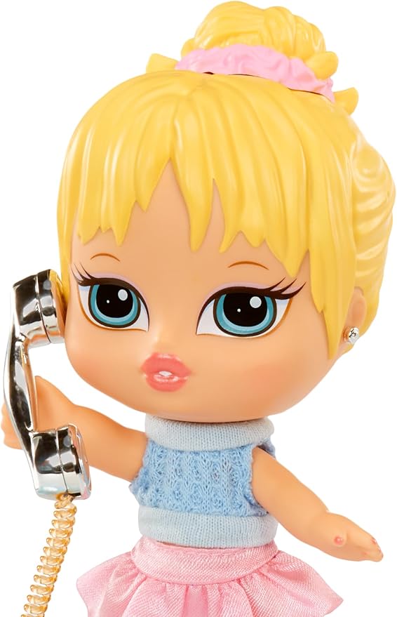 Bratz Babyz Runwayz Cloe Collectible Fashion Doll with Real Fashions