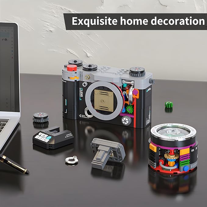 Retro Building Blocks Camera，Semi Mechanical Detachable Camera Toy Provide Photo Gifts for Boys and Girls Aged 8 and Above Who Enjoy Creativity（556pcs）
