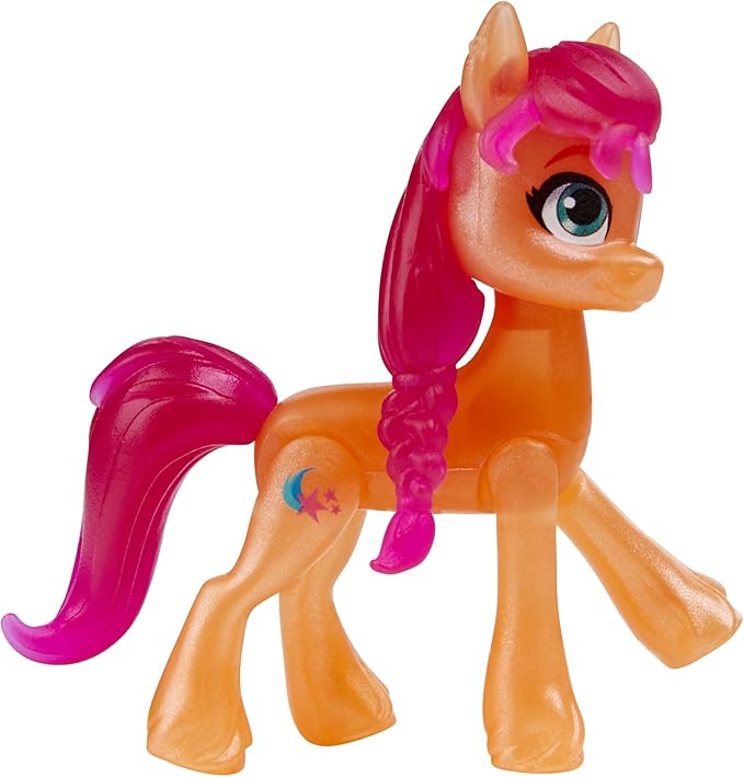 My Little Pony: A New Generation Movie Sparkle Reveal Lantern Sunny Starscout - Light Up Toy with 25 Pieces, Surprise Reveals for Kids