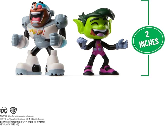 Spin Master Teen Titans Go! Kitchen Chaos Dis-Play Set with Beast Boy and Cyborg Figures and Accessories, Playset Kids Toys for Boys and Girls 4 and Up