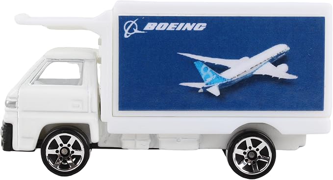 Daron Boeing Commerical Play Set w/ 787 RT7471