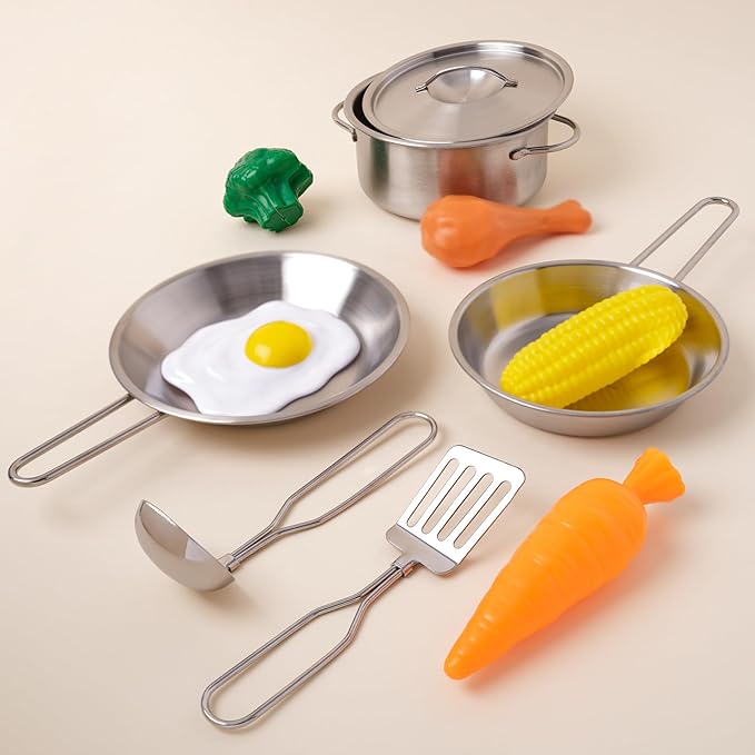 KidKraft Deluxe Cookware Set with Food, Gift for Ages 3+