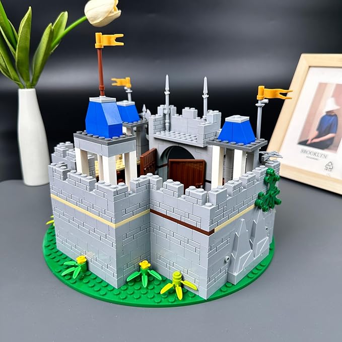 Usoway Medieval Knight Castle Building Blocks Set,Comes with 12 Knights Figures,Compatible with Lego Medieval Town Square Toys,for Adult and Children Ages 6+, 607016