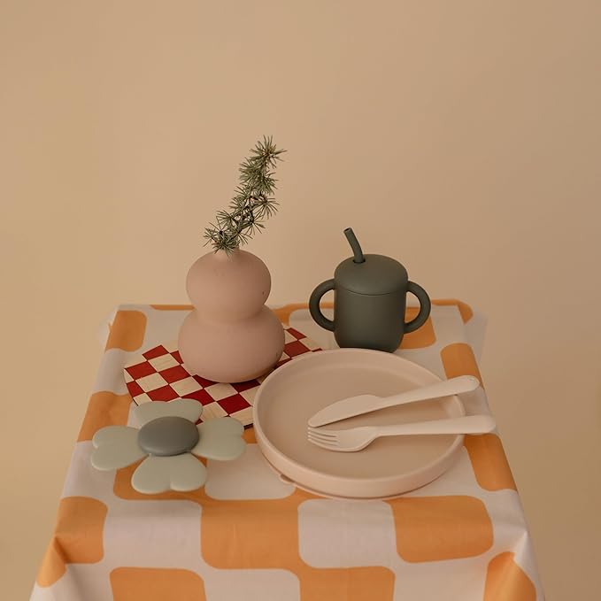 mushie Classic Silicone Suction Plate | BPA-Free Non-Slip Design (Shifting Sand)