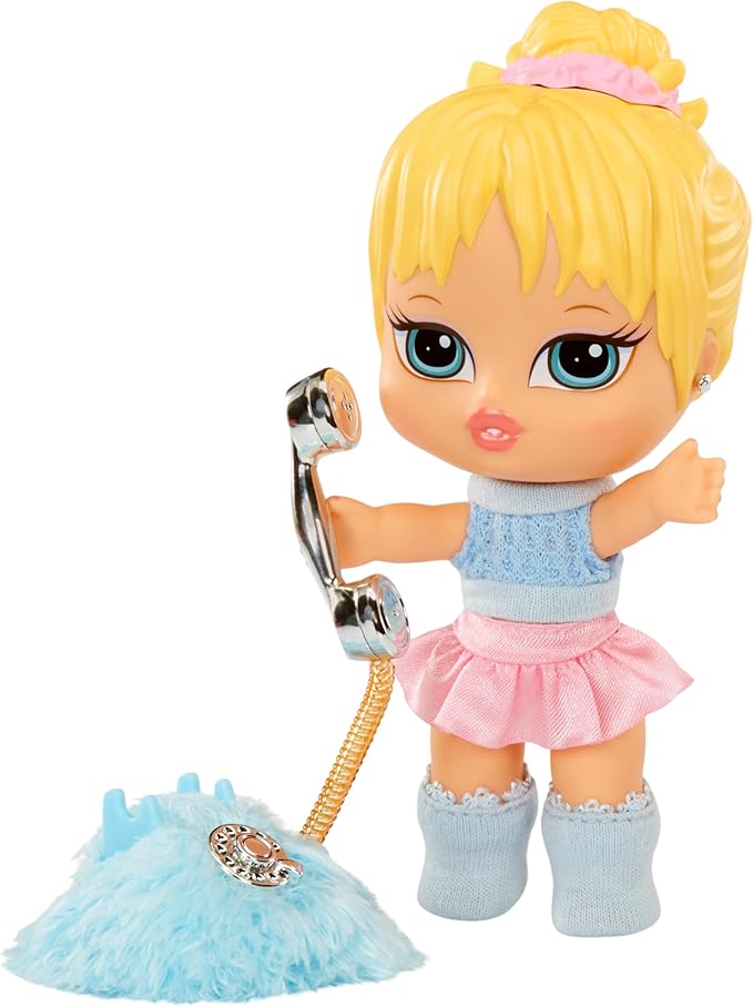 Bratz Babyz Runwayz Cloe Collectible Fashion Doll with Real Fashions