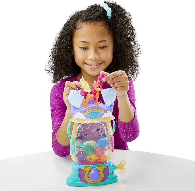 My Little Pony: A New Generation Movie Sparkle Reveal Lantern Sunny Starscout - Light Up Toy with 25 Pieces, Surprise Reveals for Kids