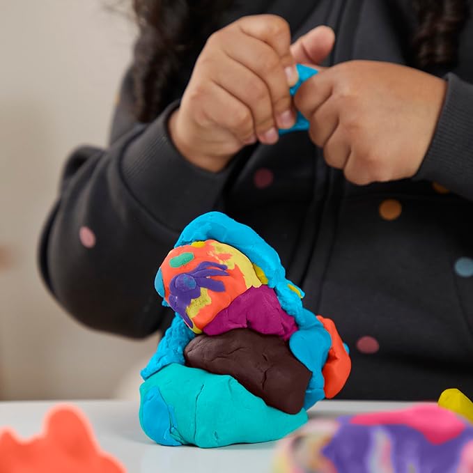 Play-Doh 22 Pack Ultimate Color Variety, Bulk Assorted Colors, 2 & 4 Ounce Modeling Compound Cans, Kids Arts & Crafts, Preschool Toys for 2 Year Old Girls & Boys & Up (Amazon Exclusive)