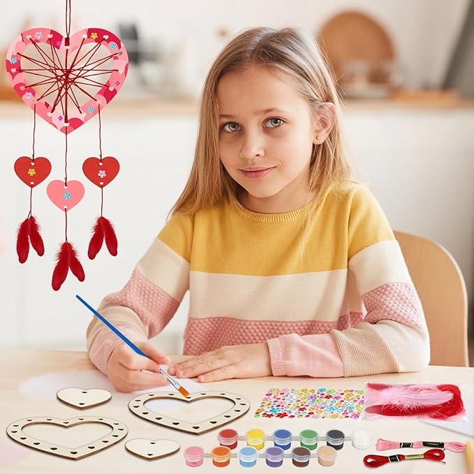 Fennoral 6 Pack Heart Dream Catcher Craft Kit for Kids Paint You Own Love Heart Dream Catcher DIY Coloring Mother's Day Wooden Art and Craft for Art Activity Project Valentine's Day Decoration