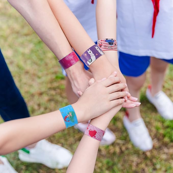 150 Pcs Slap Bracelets for Kids,Party Favors with Colorful Hearts Animals Unicorn Print Design,Slap Bands Wristbands for Boys Girls Birthday Party Supplies,Valentine Classroom Prizes Exchanging Gifts