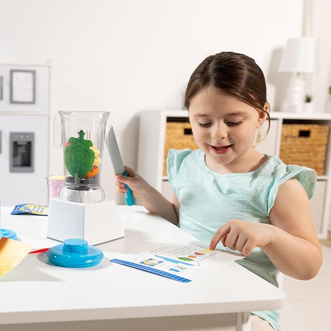 Melissa & Doug Smoothie Maker Blender Set with Play Food - 22 Pieces