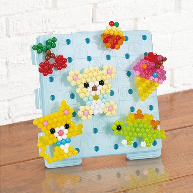 Aquabeads Beginners Carry Case - Fun and Creative Arts & Crafts Bead Kit for Kids Ages 4 and Up - Includes Over 900 Beads