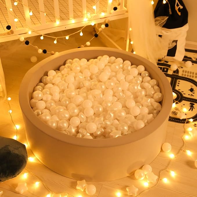 GOGOSO White Ball Pit Balls with Star Balls - Crushproof Plastic Balls for Babies Toddlers Kids Children for 1 2 3 4 5 Years Old,Friendship Bracelet,2.15inches 100pcs