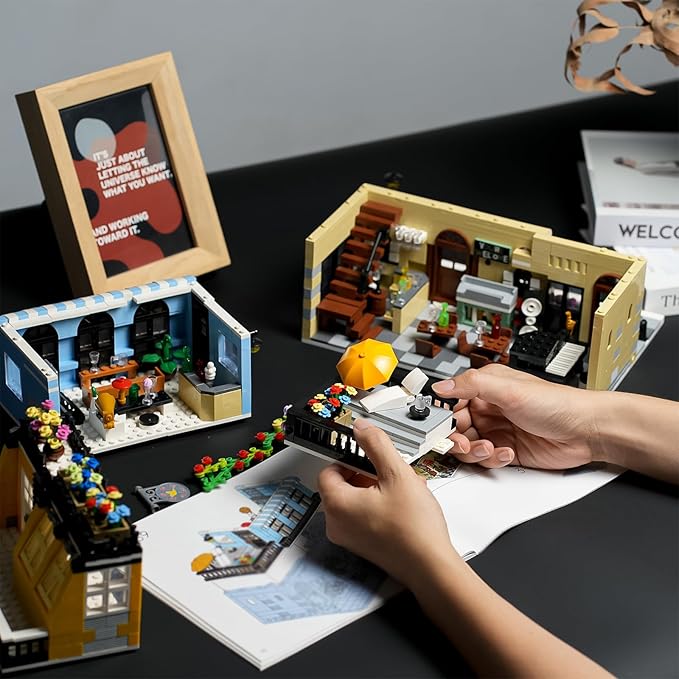 ENJBRICK Flowers City Hotel House Building Kit for Adutls, Creator Building Toy Set with Apartmant and Shops for Girls and Adults 1464 pcs