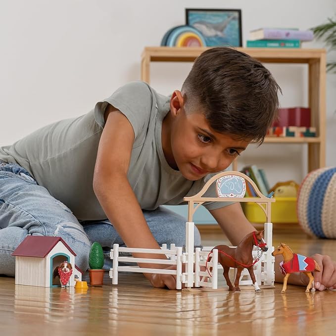 Schleich Horse Club — Hannah's Guest Horses Playset, 20-Piece Horse Stable Toy Set Including Mare, Foal, Hannah Doll and Dog Figurine, Horse Toys for Girls and Boys Ages 5+