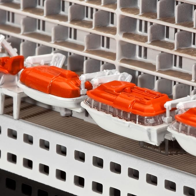 Revell 05231 Ocean Liner Queen Mary 2 1:700 Scale Unbuilt/Unpainted Plastic Model Kit
