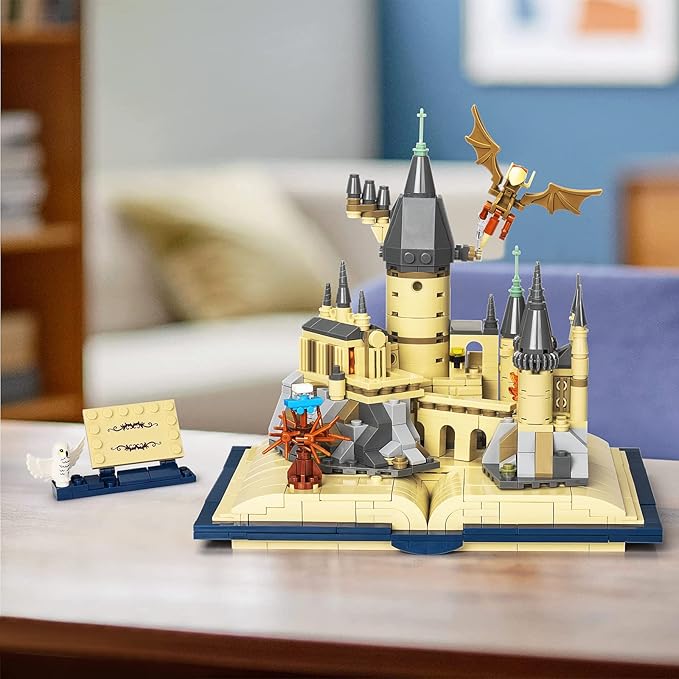 Magic Castle Book Building Set, Creative Castle Architecture Building Blocks Toy, Wizarding World Collectible Display Model for Adults, Gift for Boys Girls Kids Aged 8-14 - 749 Pieces