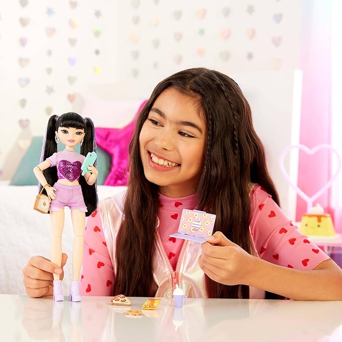 Barbie Dream Besties Doll & Accessories Playset, Renee with Long Black Hair, 11 Food & Video-Themed Pieces