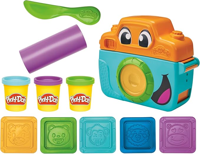 Play-Doh Photo Fun Starter Set, Kids Camera Toy for Pretend Play, Arts & Crafts for Girls & Boys 2+ with 7 Accessories & Playmat