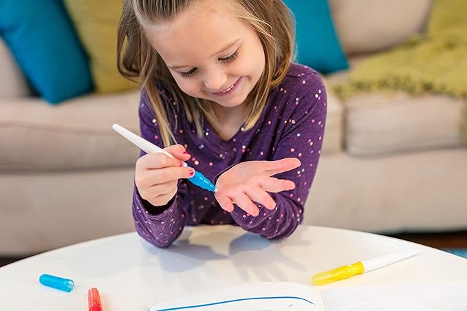 Crayola Color Wonder Paintbrush Pens & Paper, Mess Free Coloring for Toddlers, Painting Set, Toddler Arts & Crafts, Kids Gift