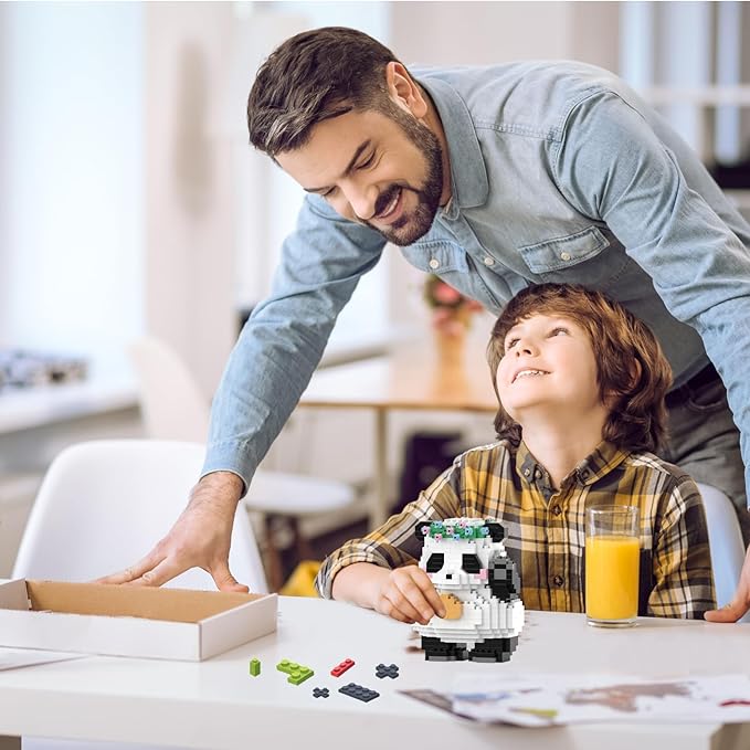 Mini Building Blocks Flower-Crowned Panda, Party Favors- Micro Blocks Panda Toy for Kids 6 7 8 9 10+, Mini Blocks Building Sets for Adults, Birthday for Boys and Girls(599PCS)