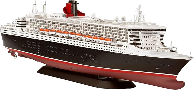 Revell 05231 Ocean Liner Queen Mary 2 1:700 Scale Unbuilt/Unpainted Plastic Model Kit