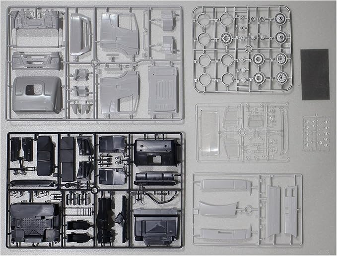 Italeri 3934S 3934S-1:24 Iveco HI-WY E5 Abarth, Building, Stand Model Making, Crafts, Hobby, Gluing, Plastic kit, Unlackiert