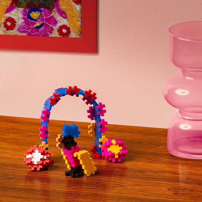 Plus Plus Art History Building Set, 3D Painting Kit & Craft Supplies for Kids, 350 Mini Interlocking Open Ended Pieces - Frida Kahlo