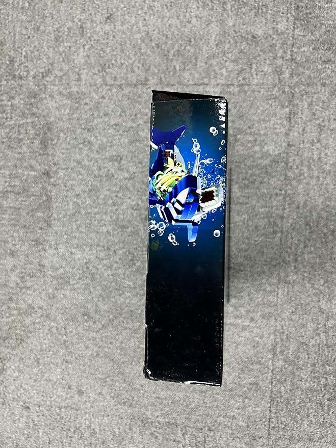 Mechanical Shark Building Set with LED Light, 687 PCS Movable Ocean Animal with Display Stand, Sea Fish Building Block Toy, Home Decor Gift for Adults Teens Kids Boys Ages 12+