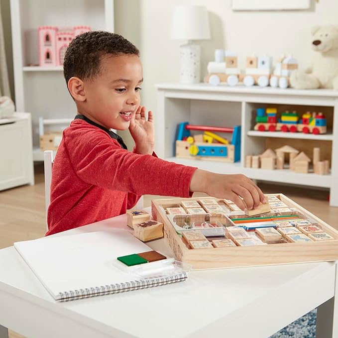 Melissa & Doug Deluxe Wooden Stamp Set: Animals - 30 Stamps, 6 Markers, 2 Stamp Pads Kids Art Projects, Wooden Stamps With Washable Ink, For Kids Ages 4+