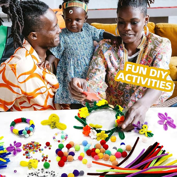 URSDIART 1000+Pcs Art and Craft Supplies, Colored Beads and Pipe Cleaners Crafts, Art Supplies DIY Craft Kit Beads for Bracelets Making Jewelry Necklace, Gift for Girls and School Supplies