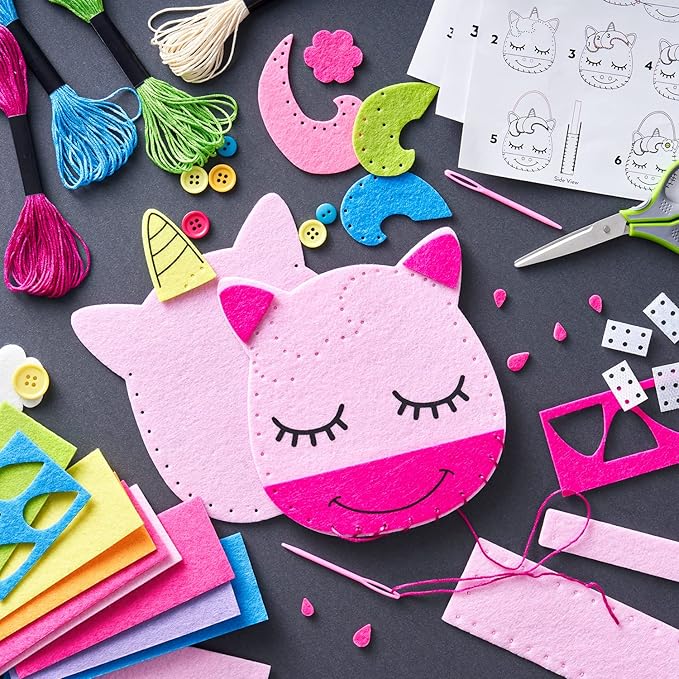 Arteza Kids Hand Sewing Kit, 6 Learn to Sew Accessory Bags, 90 Pieces, Pre-Cut Felt Shapes, Felt Sheets, Plastic Needles, Thread, Buttons, and Hook & Loop, Kids Craft Supplies with Instruction Guide