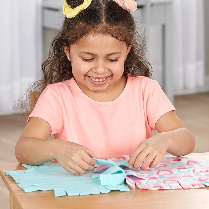Melissa & Doug Fleece Quilt No-Sew Craft Kit, Multi