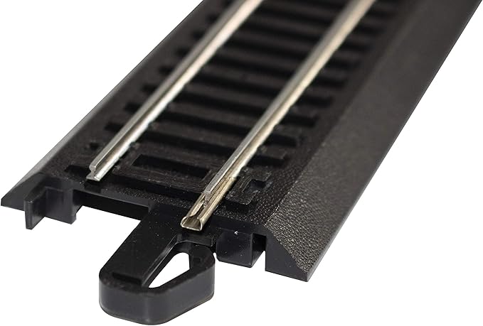 Bachmann Trains - Snap-Fit E-Z TRACK REMOTE TURNOUT - RIGHT (1/card) - STEEL ALLOY Rail With Black Roadbed - HO Scale