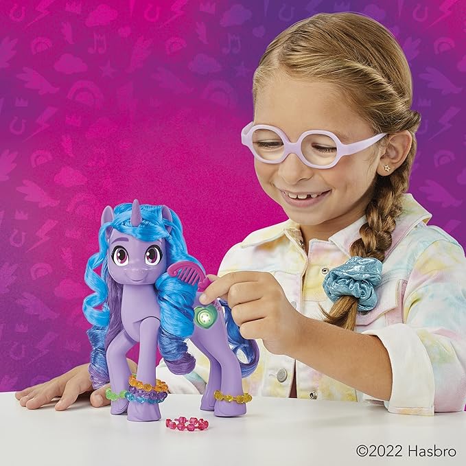 My Little Pony Toys: Make Your Mark Izzy Moonbow See Your Sparkle with Sounds, Music, and Lights