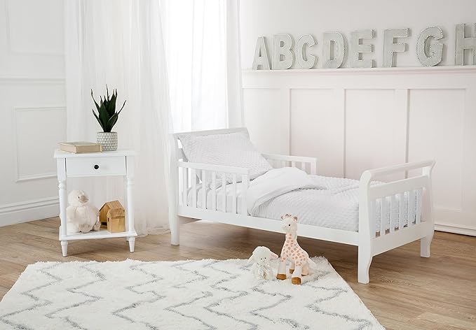 American Baby Company Heavenly Soft Minky Dot Chenille Toddler Bedding Set, White, 4 Piece, for Boys and Girls